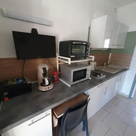 Saint Saens Apartment